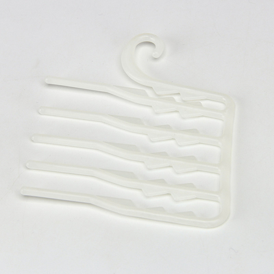 Logo Printed Plastic Suspender Hanger für Socken und Unterwäsche